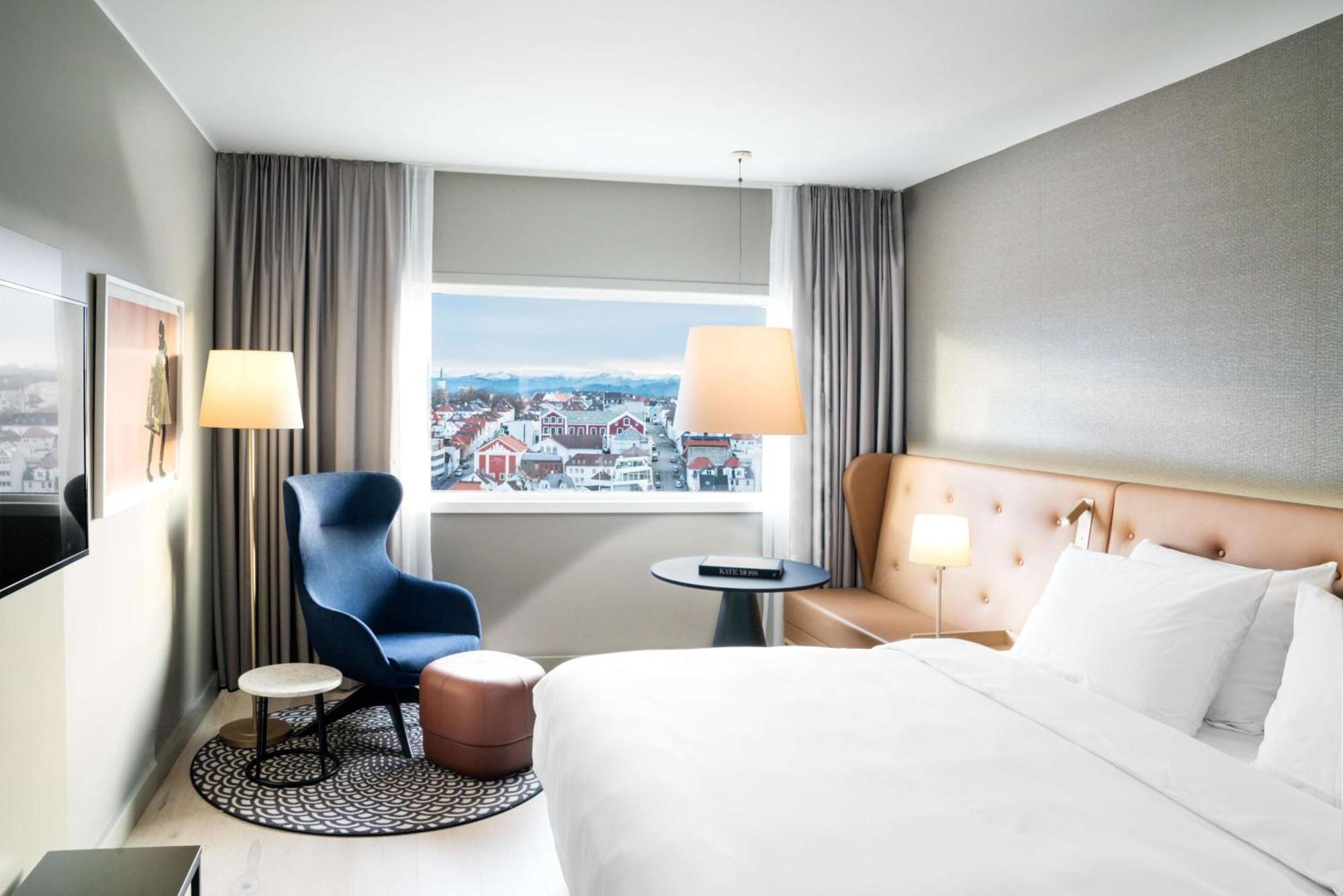 Premium Zimmer mit Panorama-Stadtblick