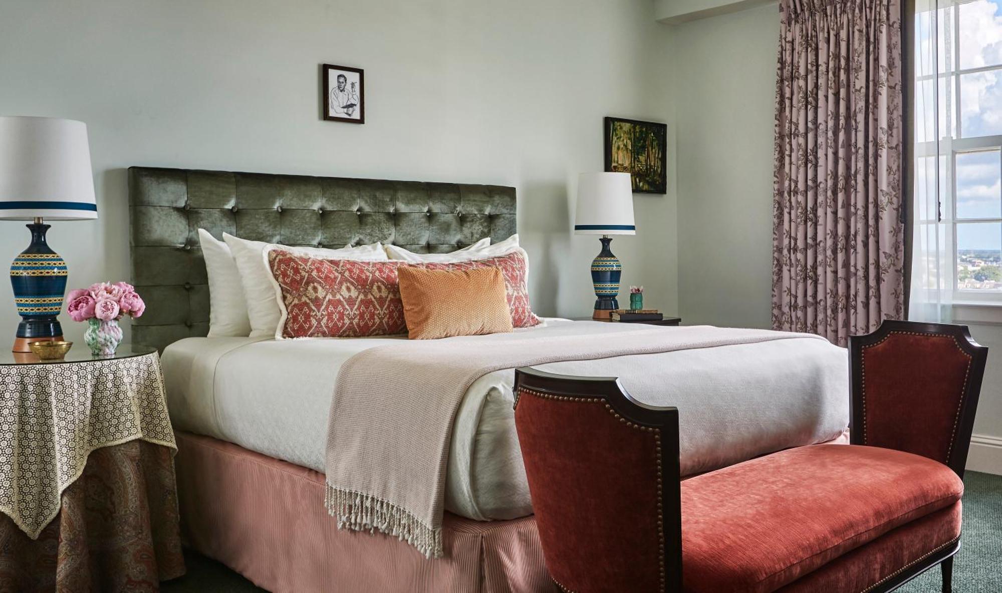 Deluxe King Room