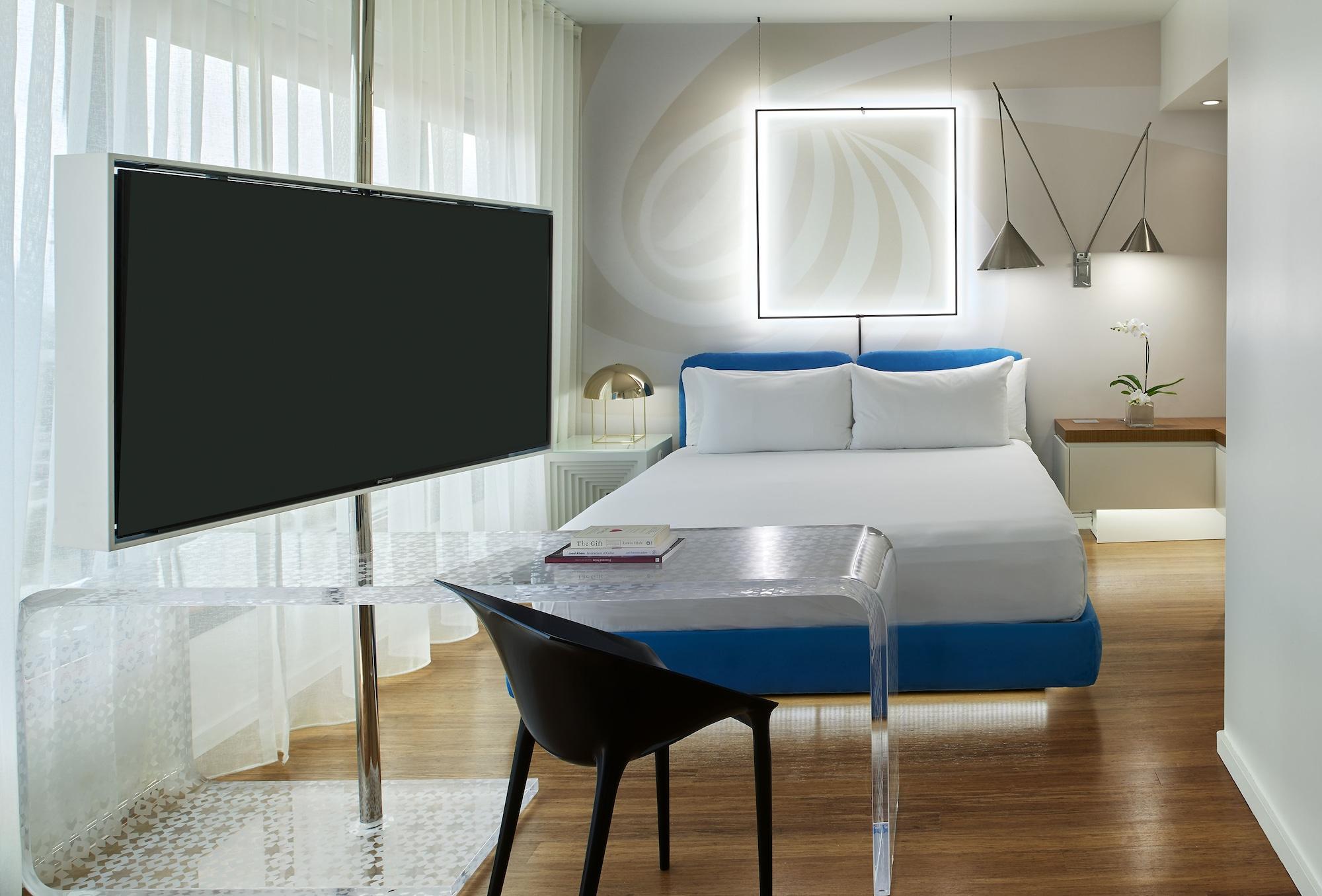 One-Bedroom King Suite