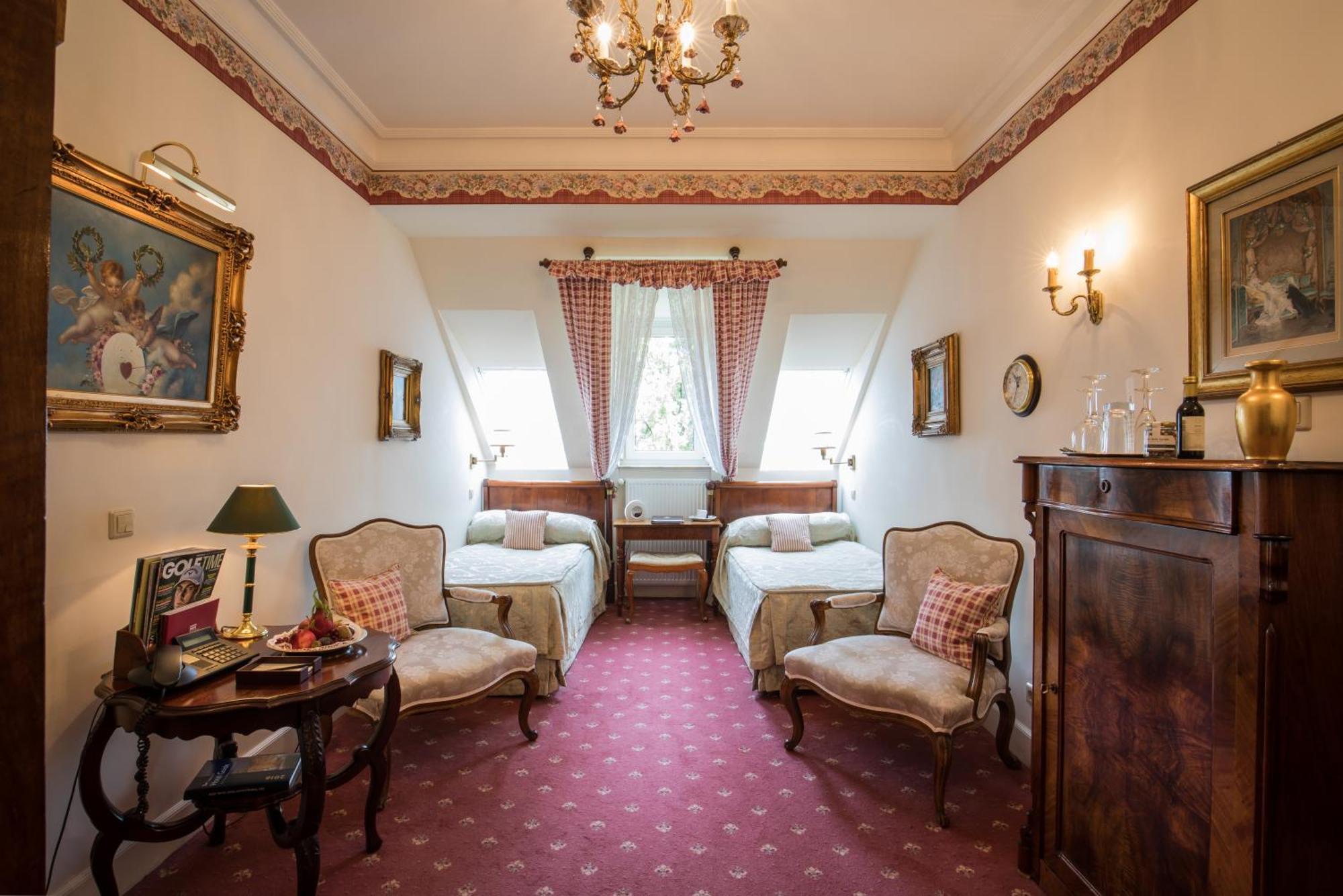 Comfort Zweibettzimmer