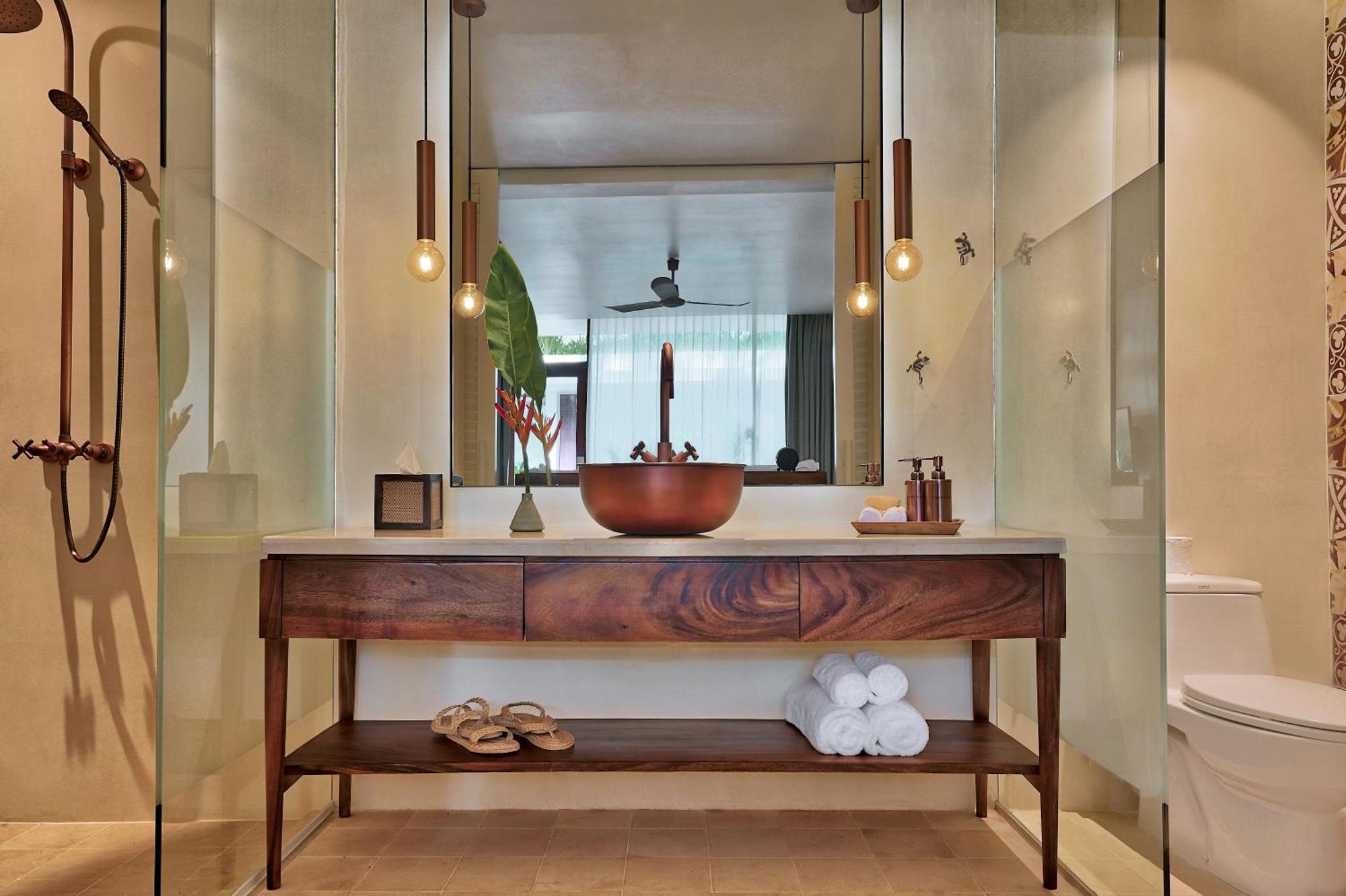 Heritage Courtyard Room