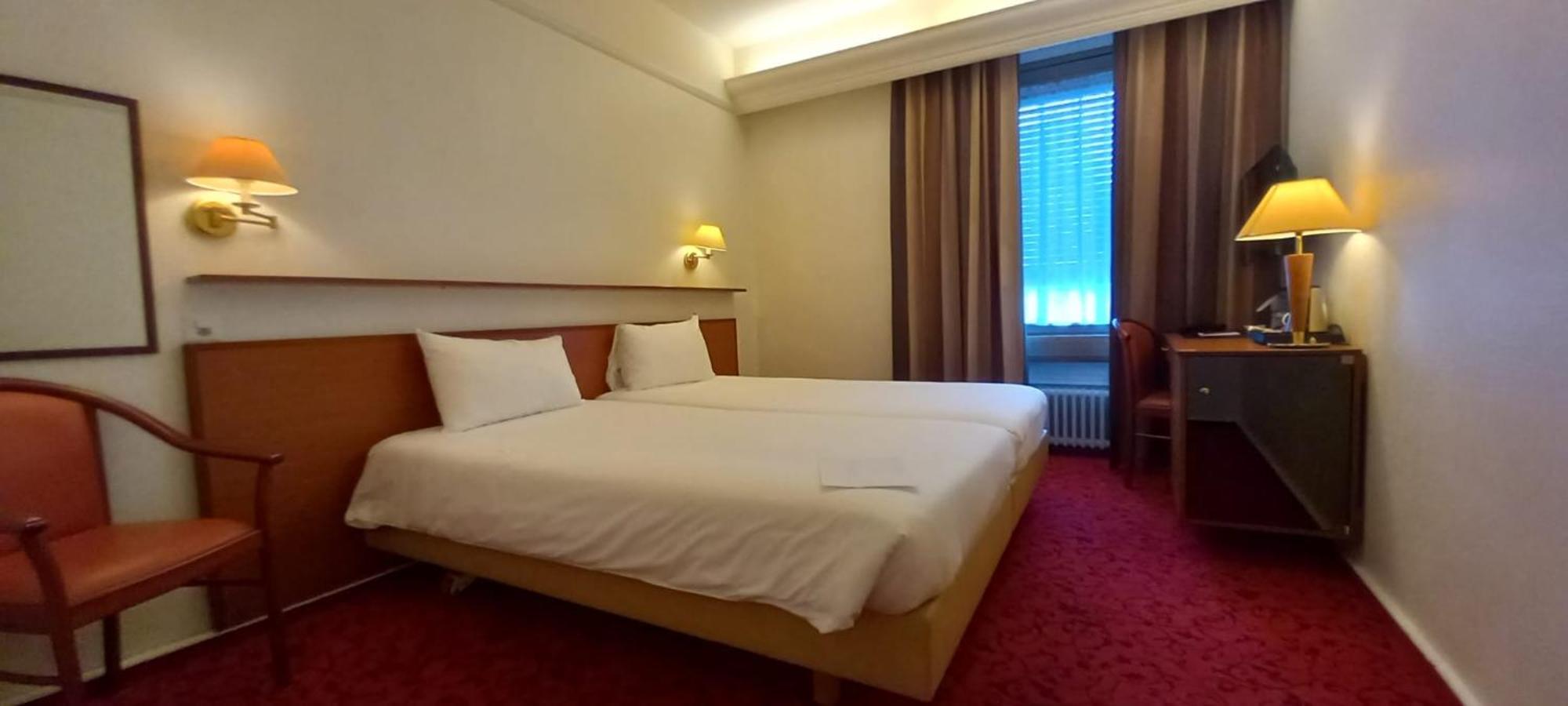 Zweibettzimmer