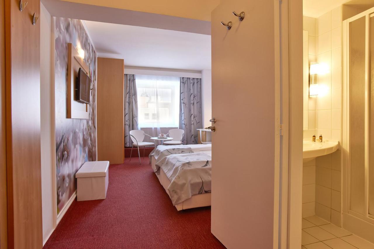 Standard Zweibettzimmer