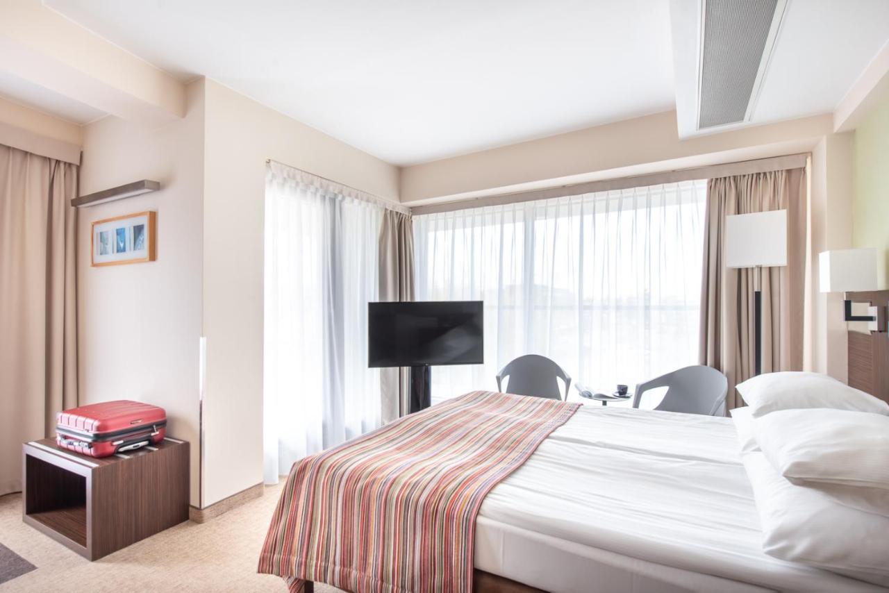 Doppelzimmer mit Balkon
