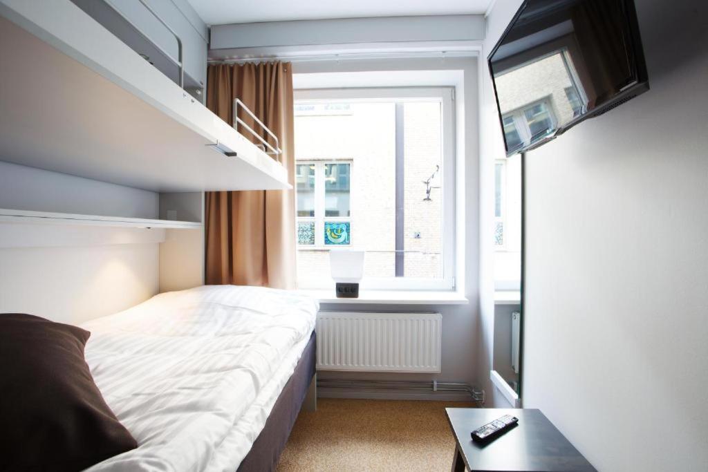 Kompaktes Zweibettzimmer
