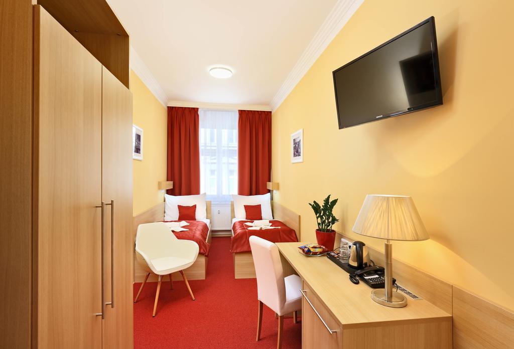 Zweibettzimmer