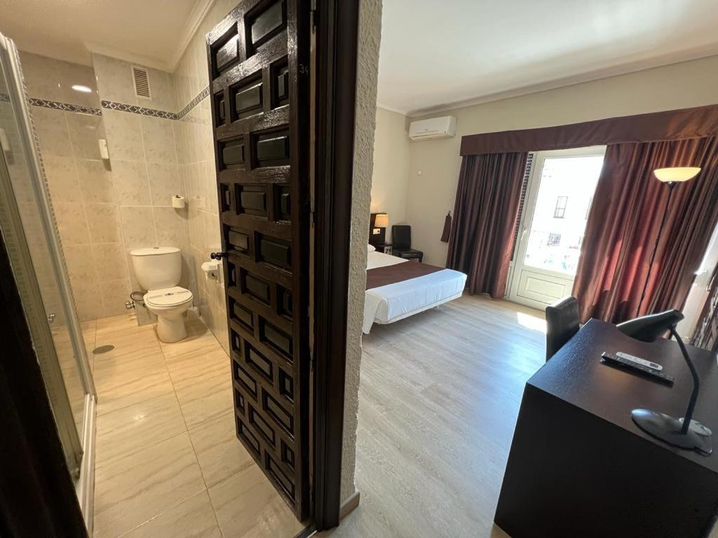 Doppelzimmer mit Balkon