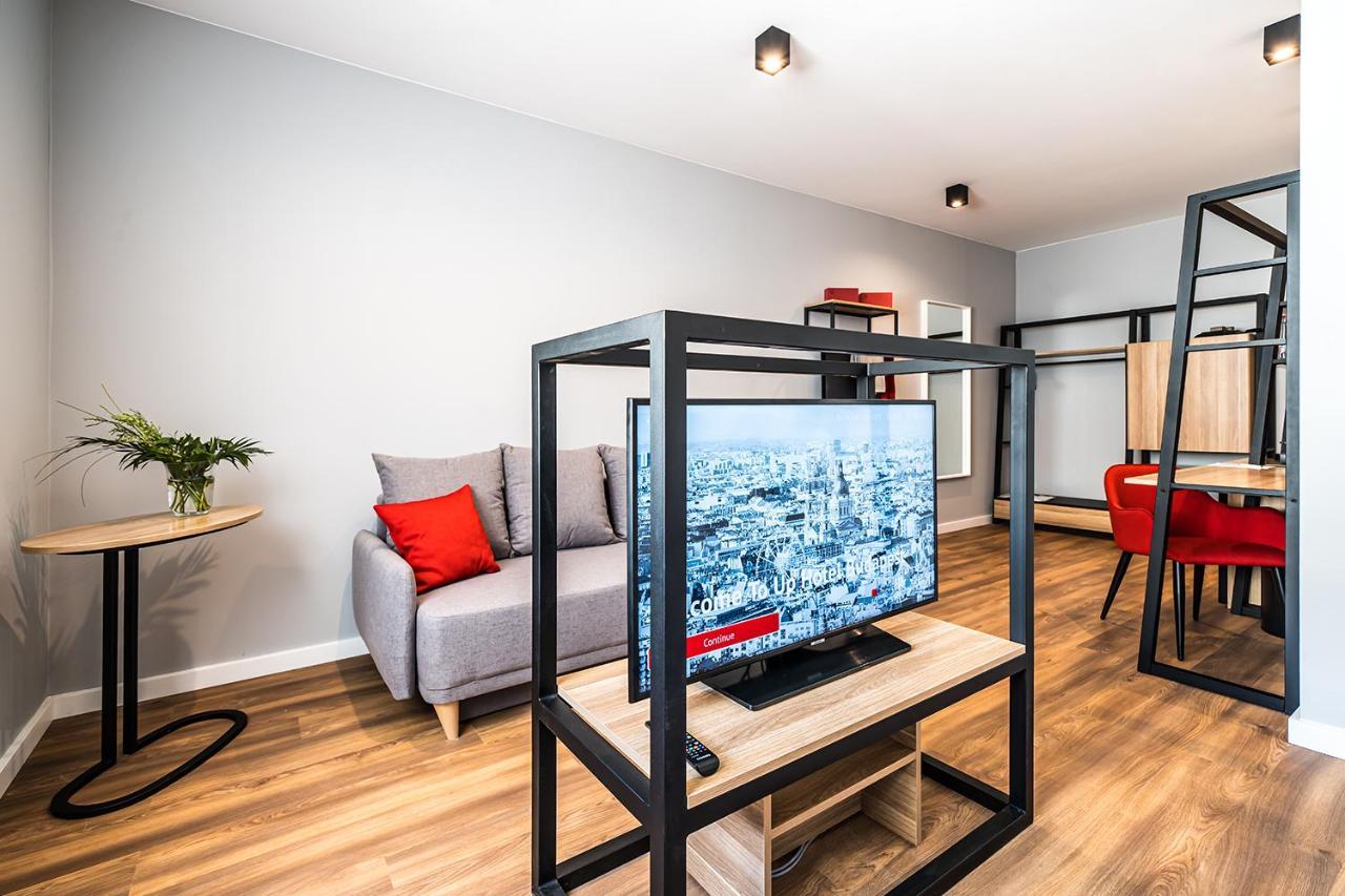Up Studio mit Doppelbett