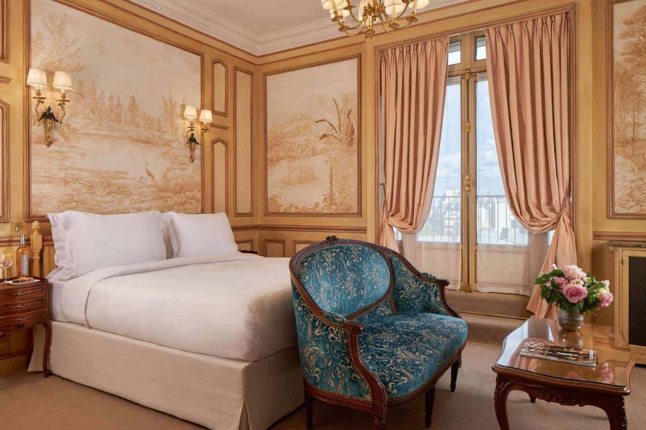 Zimmer Champêtre mit Terrasse und Blick auf den Eiffelturm