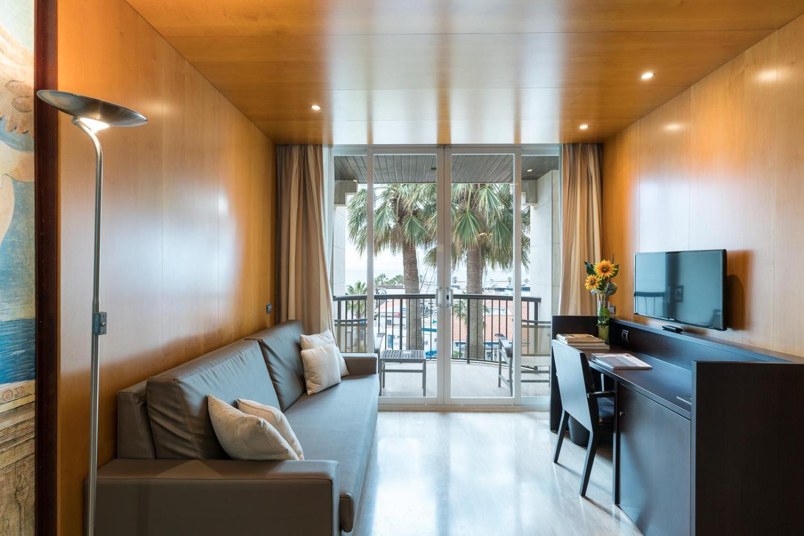 Junior Suite mit Balkon und Meerblick