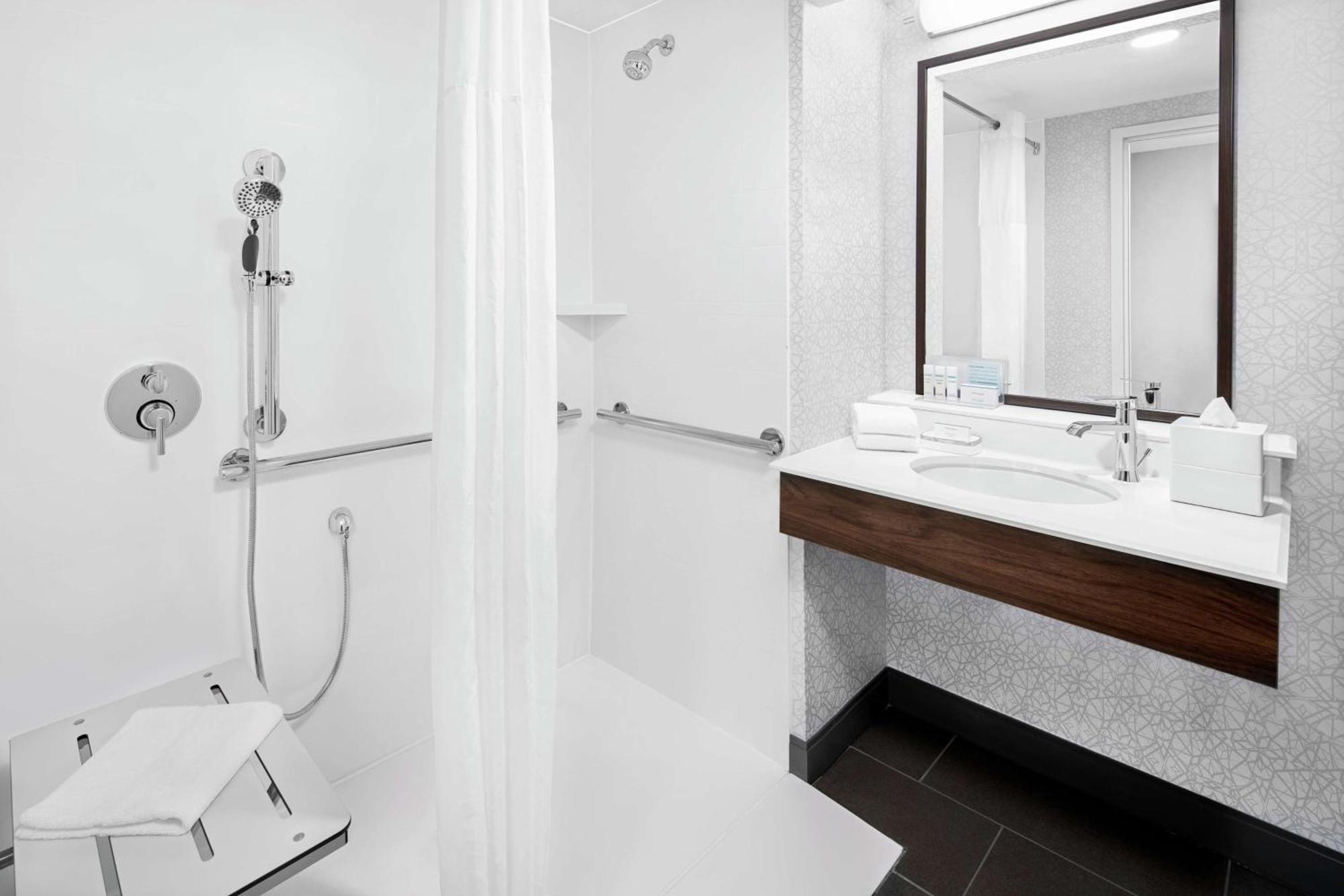 Double Room with Two Double Beds and Roll-In Shower - Mobility and Hearing Access/Non-Smoking