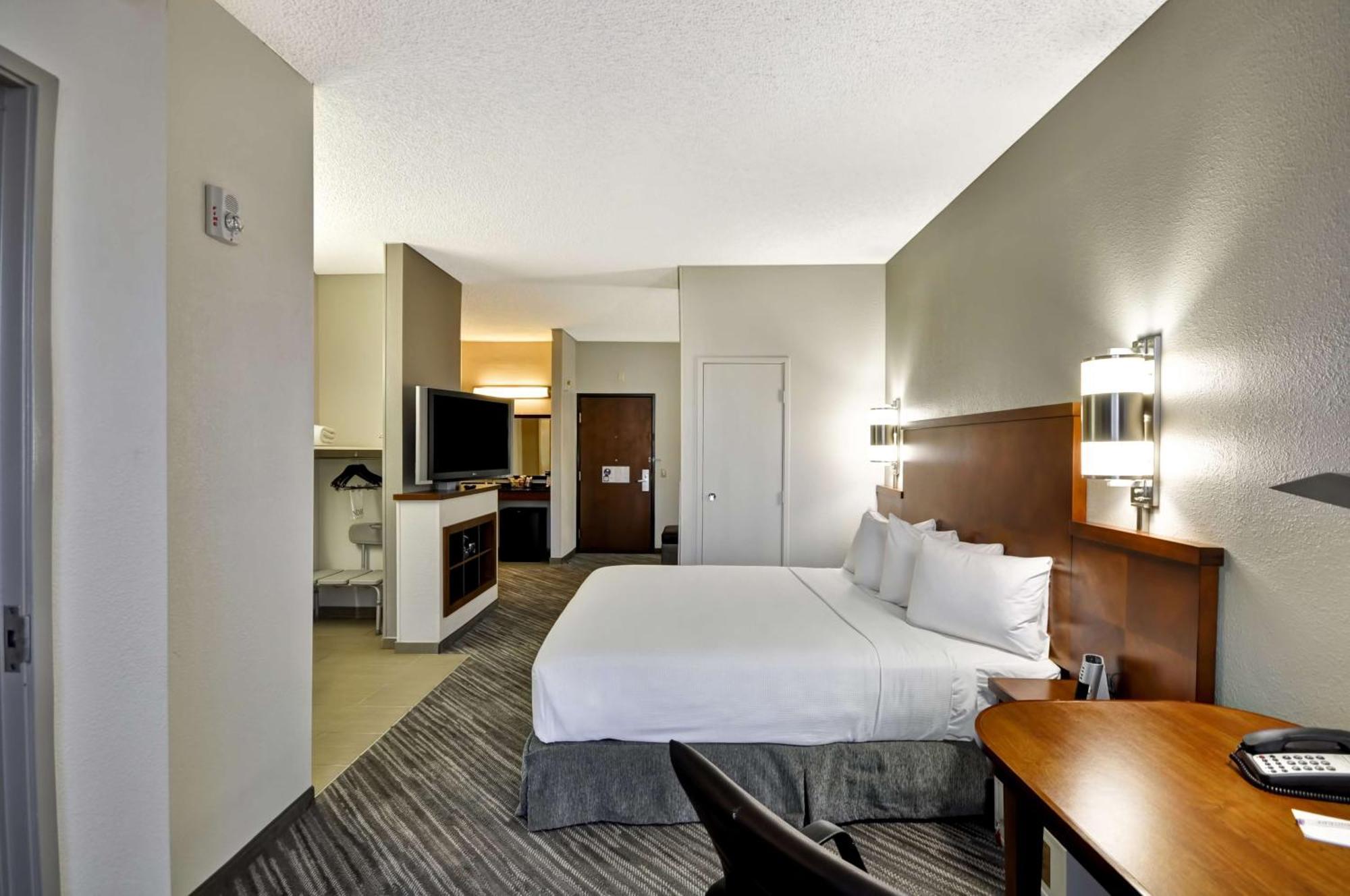 King Room Roll Shower Disability Access