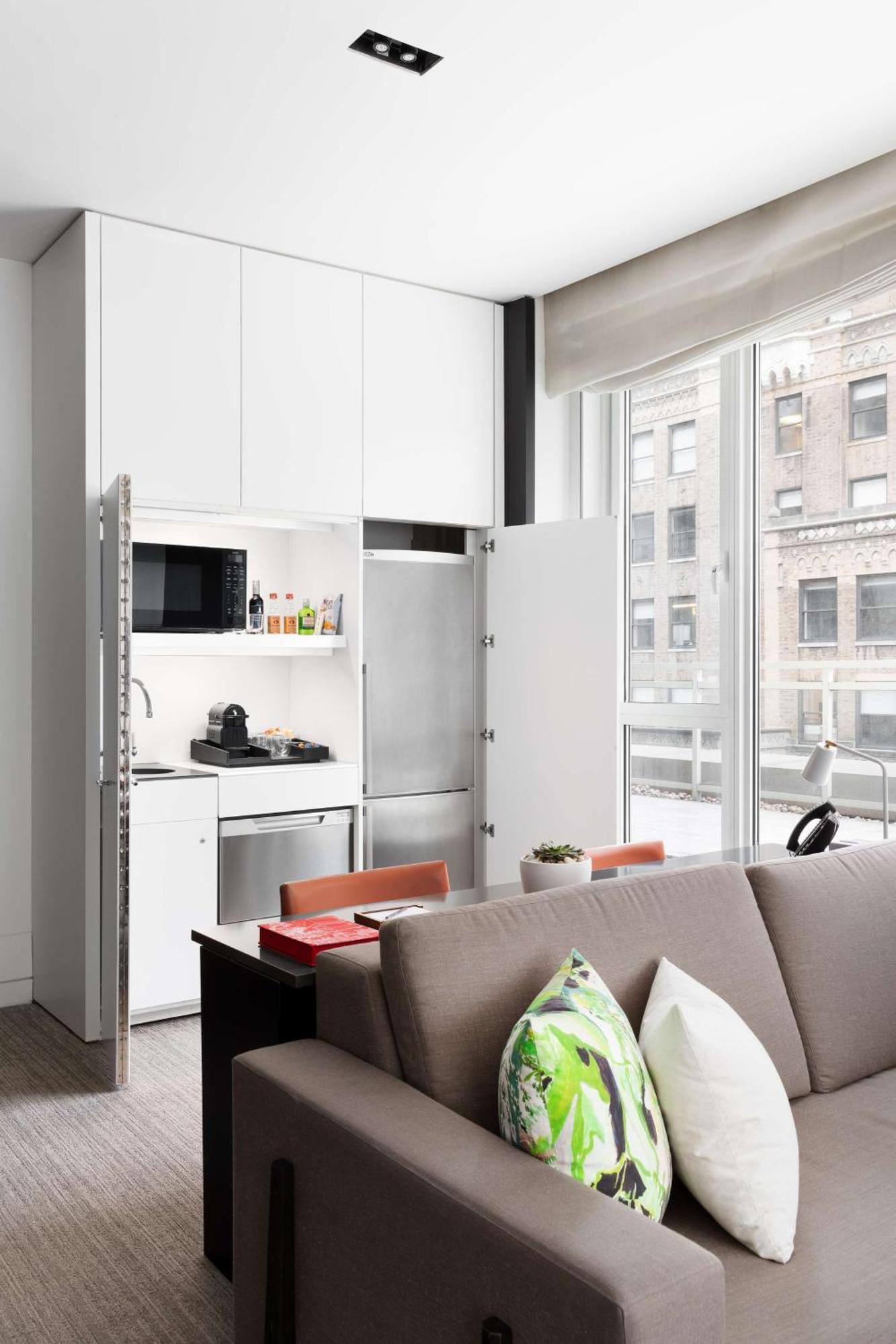 Andaz Suite