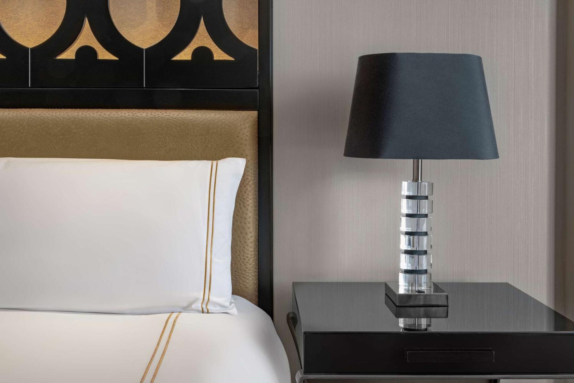 Executive Zimmer mit Kingsize-Bett und Balkon