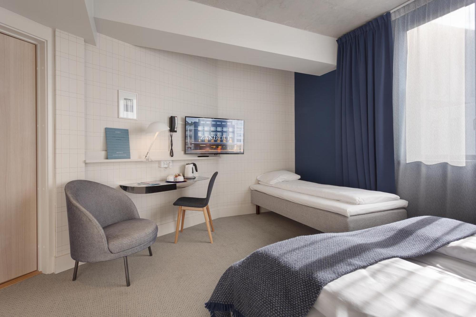 Familien-Zweibettzimmer