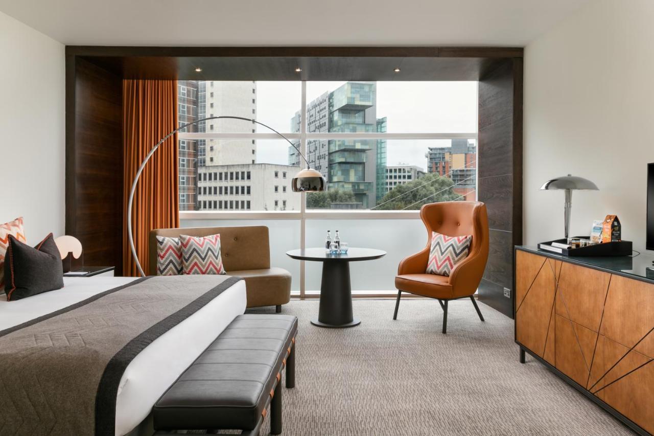 Superior Doppel- oder Zweibettzimmer mit Kingsize-Bett und Flussblick