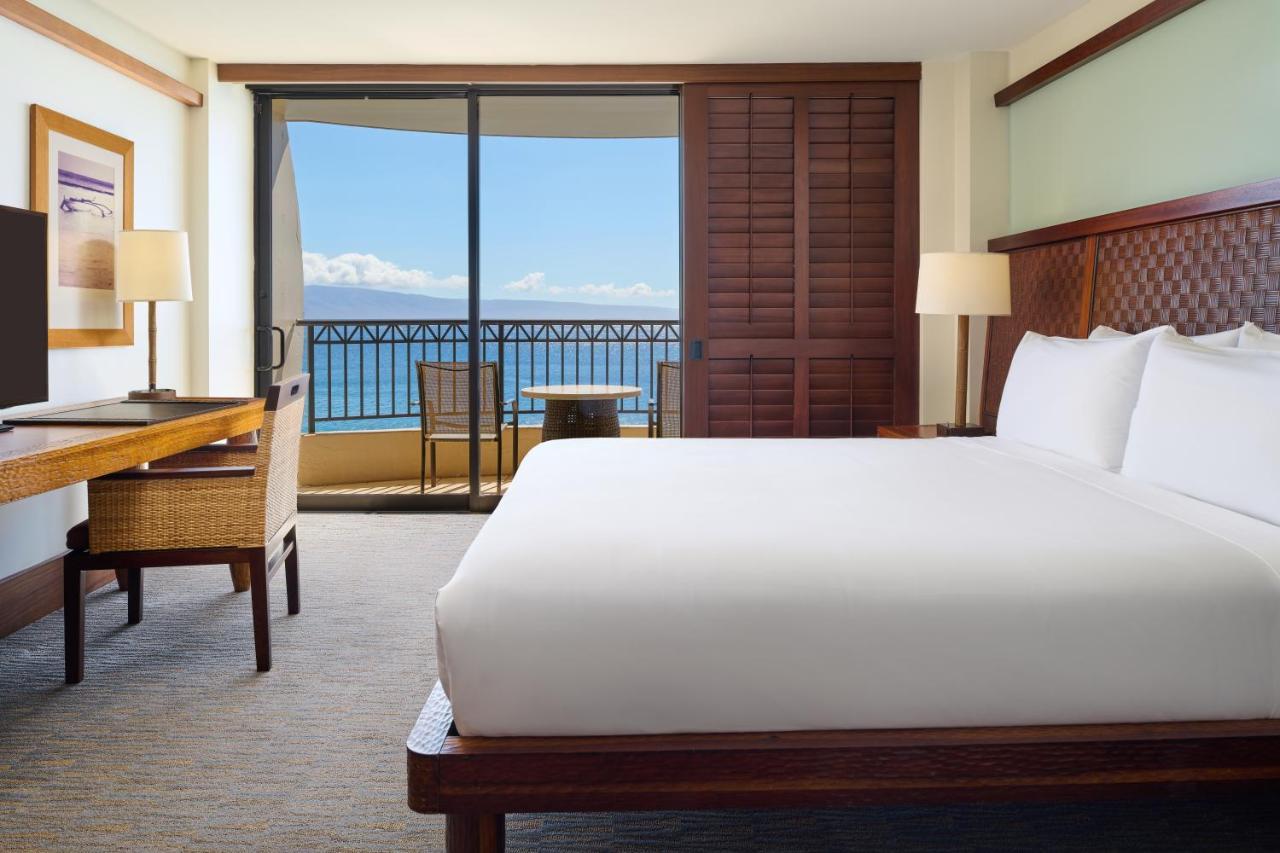 Zimmer mit Kingsize-Bett direkt am Meer