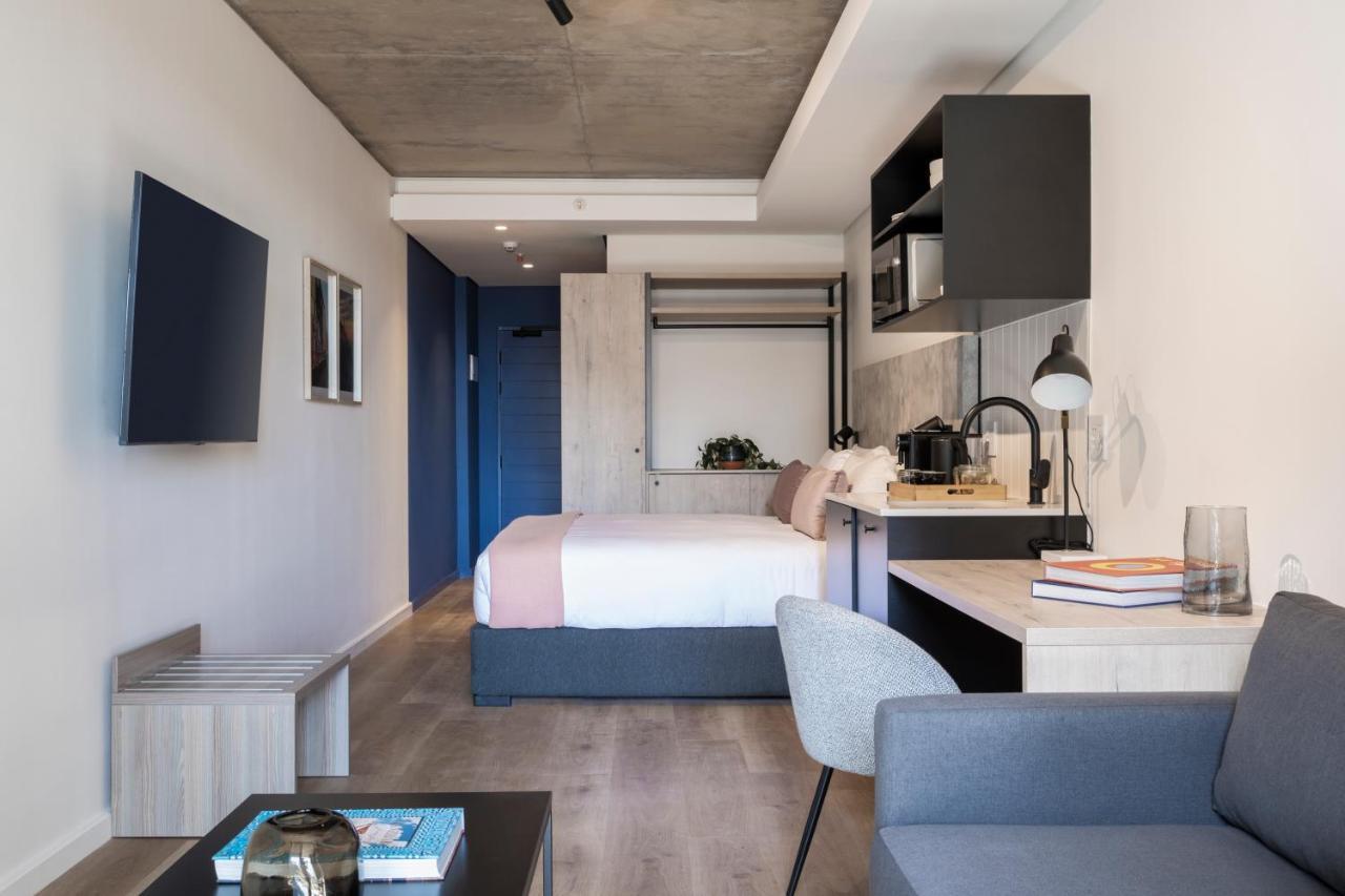 Home Superior Zimmer