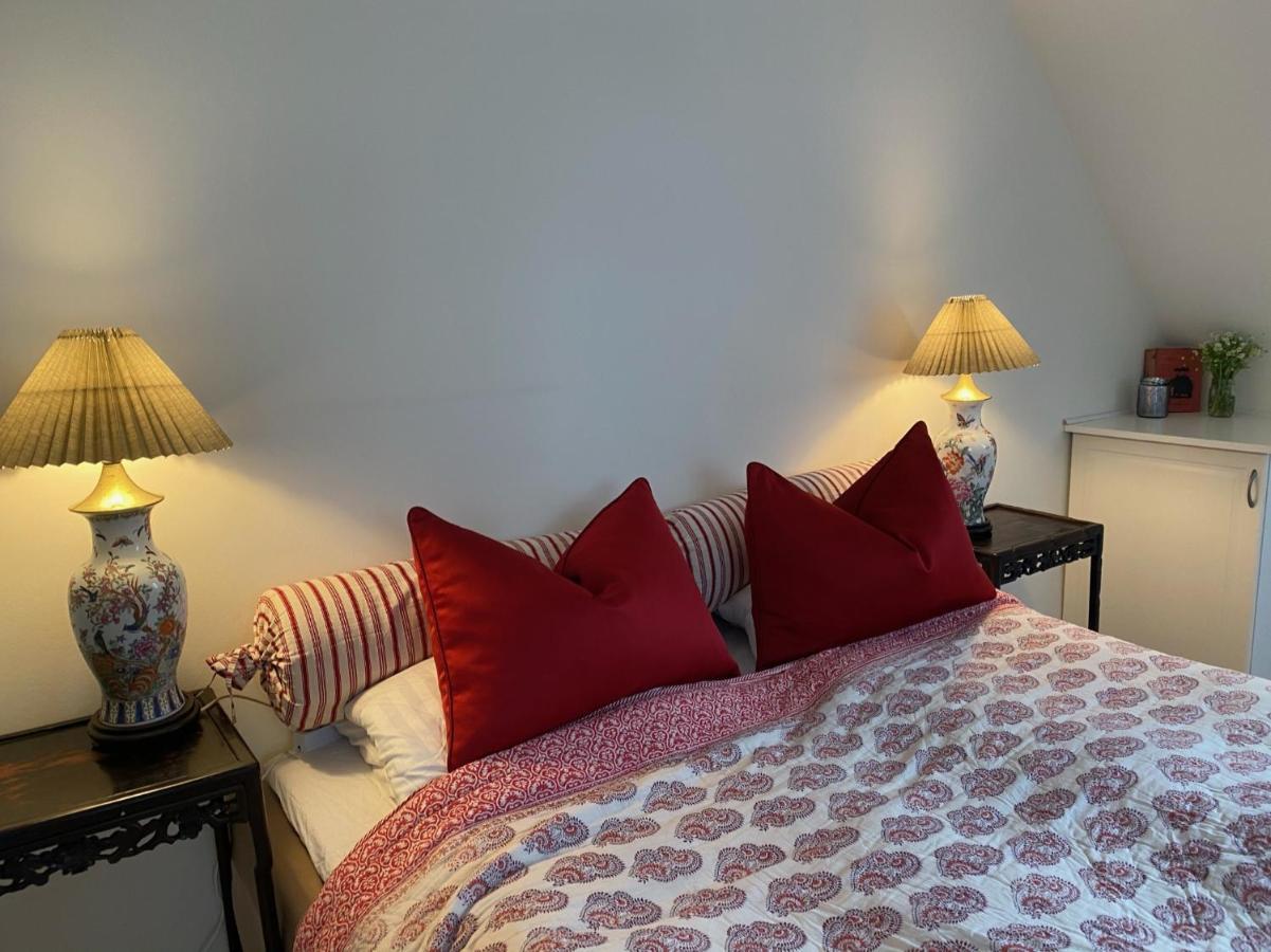 Doppel-/Zweibettzimmer mit Stadtblick
