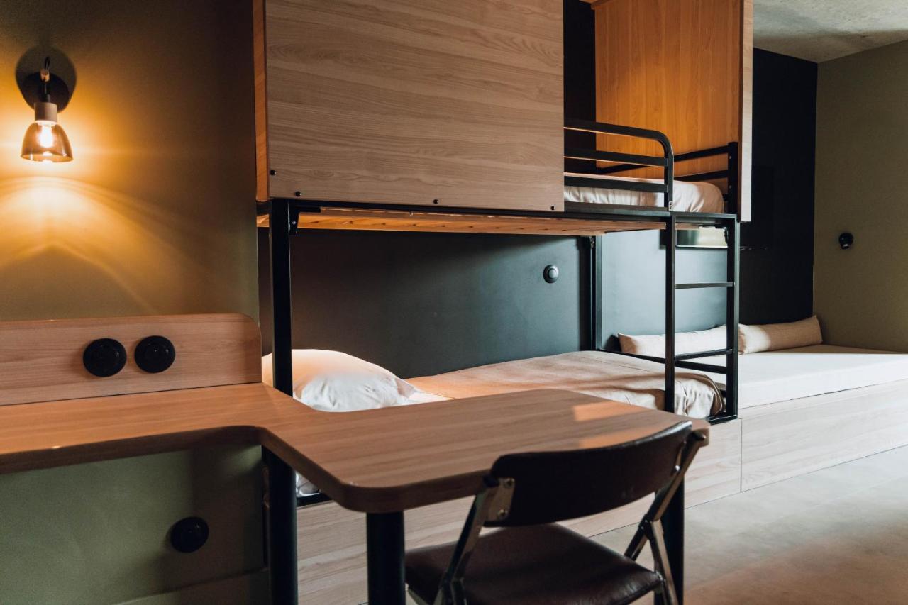 Standard Room with One Double Bed and Three Single Beds