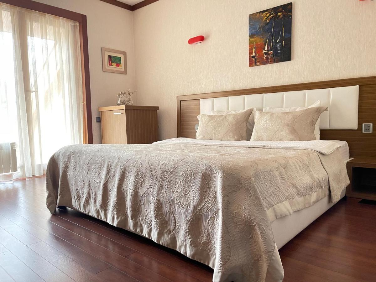 Doppelzimmer mit Terrasse