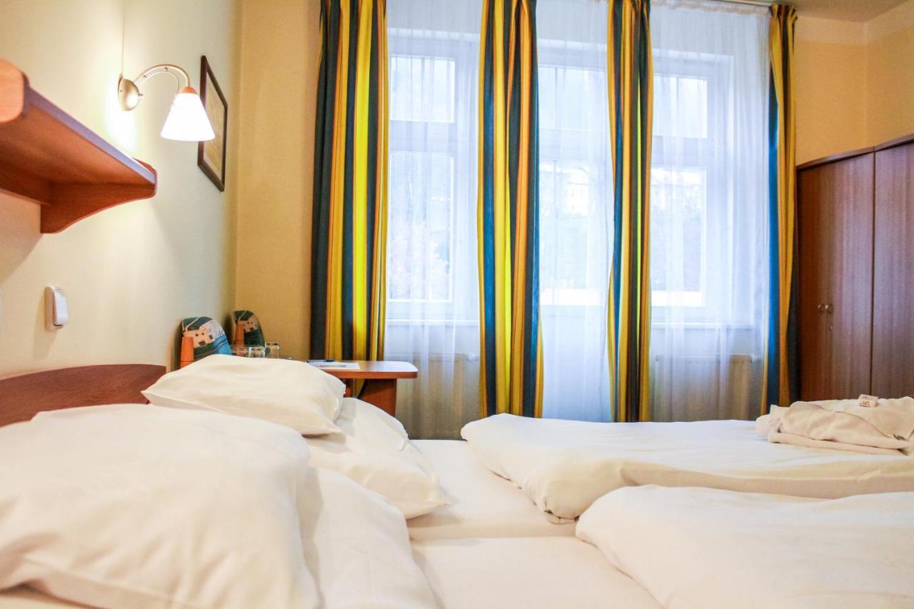 Standard Doppel- oder Zweibettzimmer