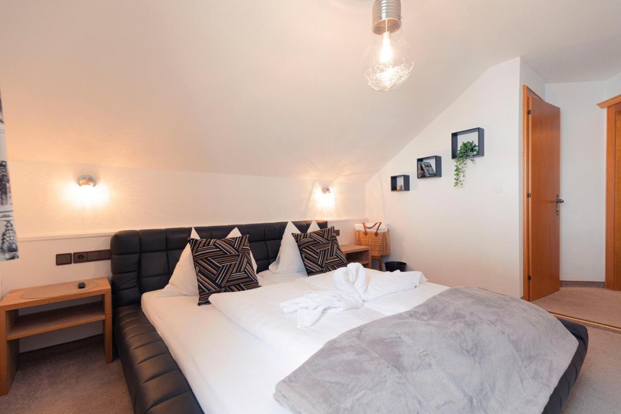 Großes Doppelzimmer