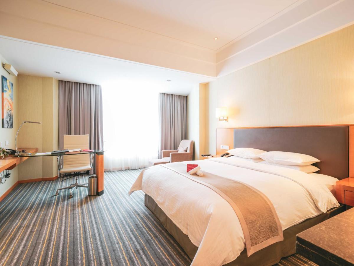 Deluxe Nichtraucherzimmer mit Kingsize-Bett