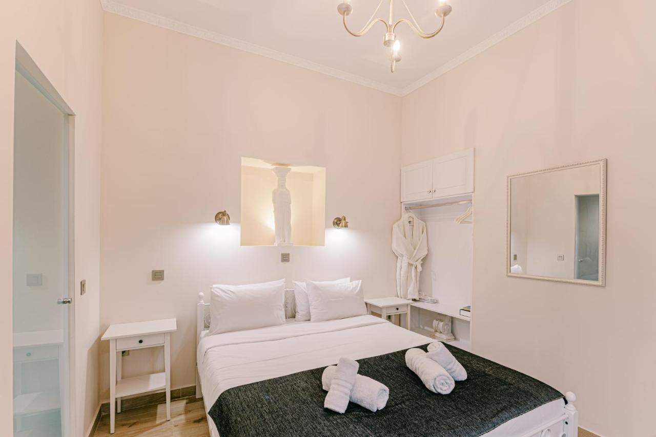Anyte Deluxe Double Room 2nd Floor