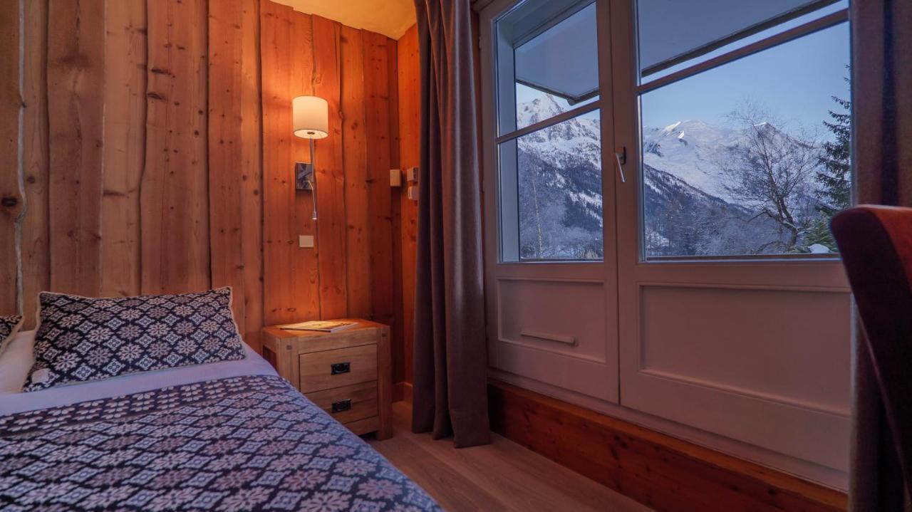 Familienzimmer mit Bergblick