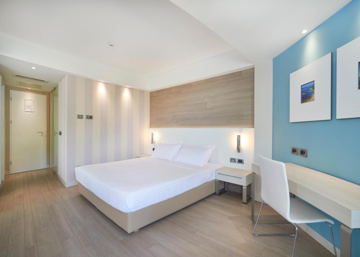 Junior Suite mit Meerblick und Whirlpool