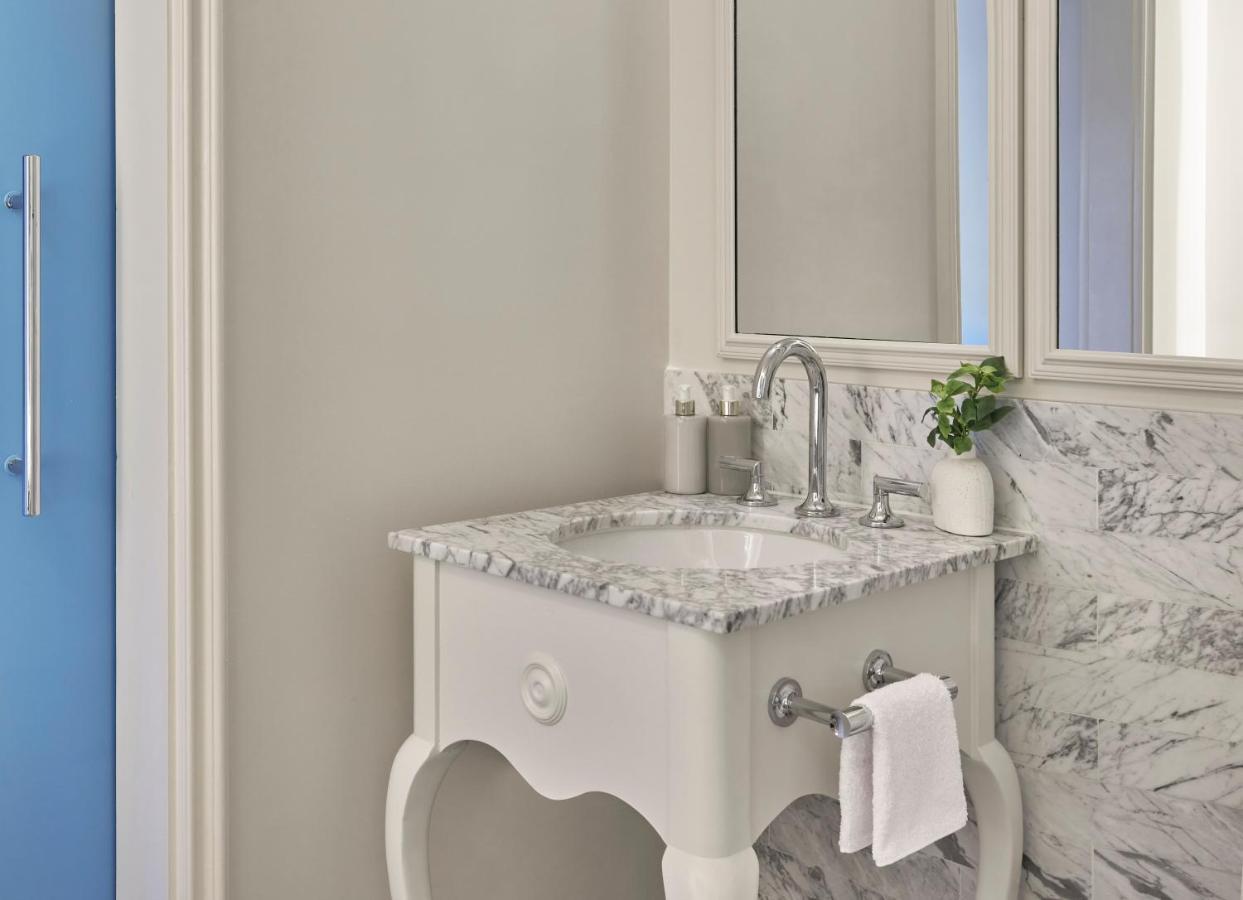 Wohneinheit mit 2 Queensize-Betten, teilweisem Meerblick und Badewanne – barrierefrei/für Hörgeschädigte geeignet