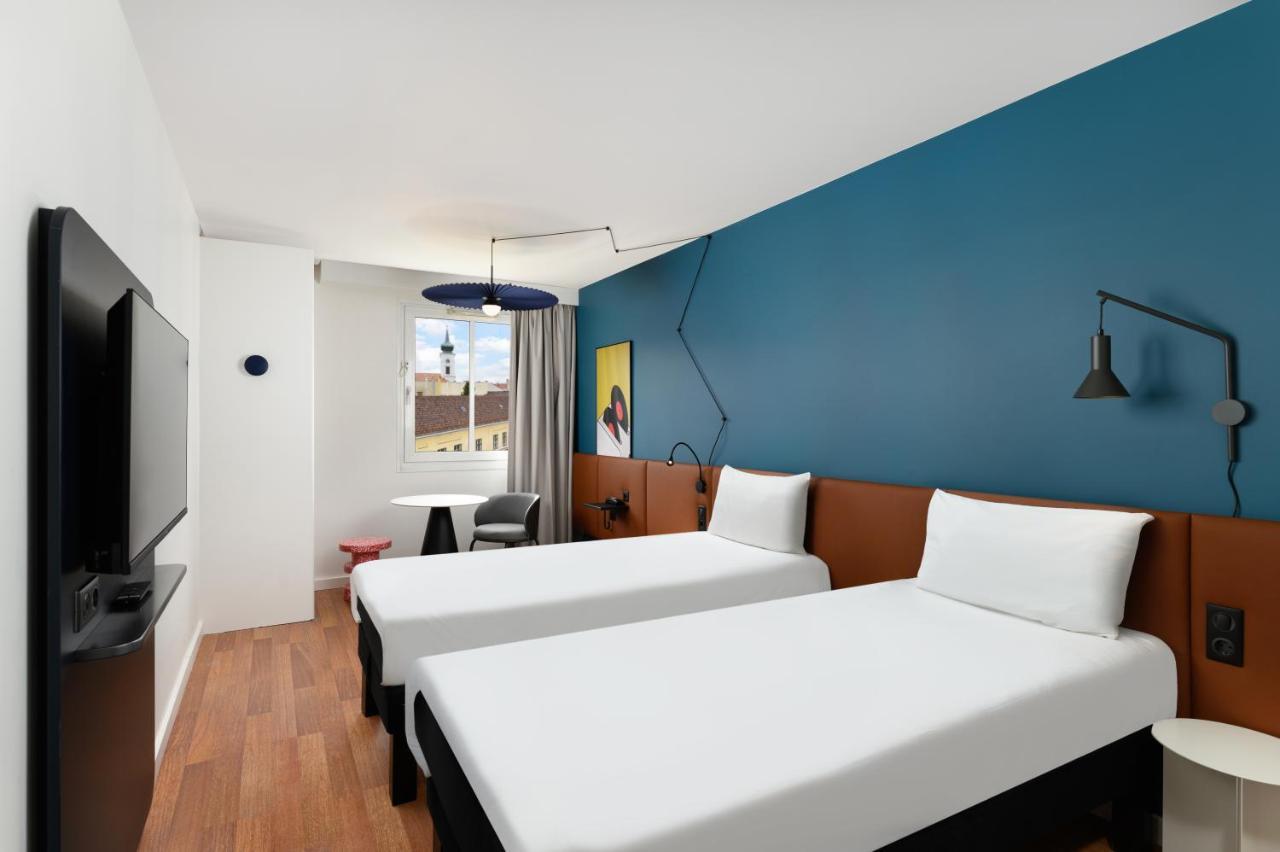 Zweibettzimmer