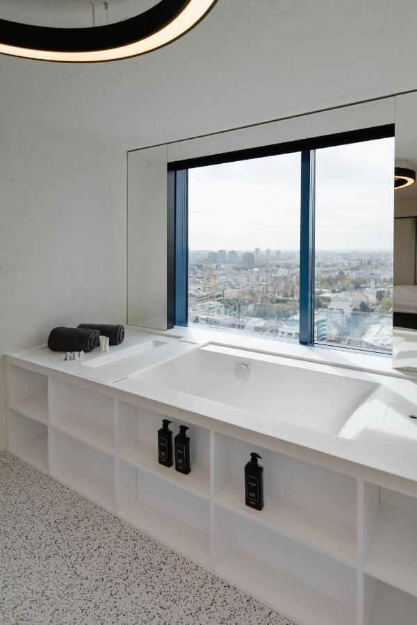 Zimmer Zonar Spacebath