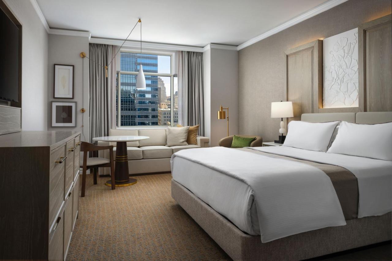 Standard Zimmer mit Kingsize-Bett
