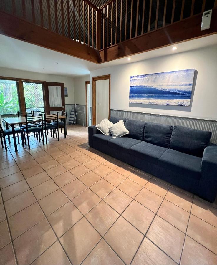 Dog Friendly Self Contained Garden View Bungalow
