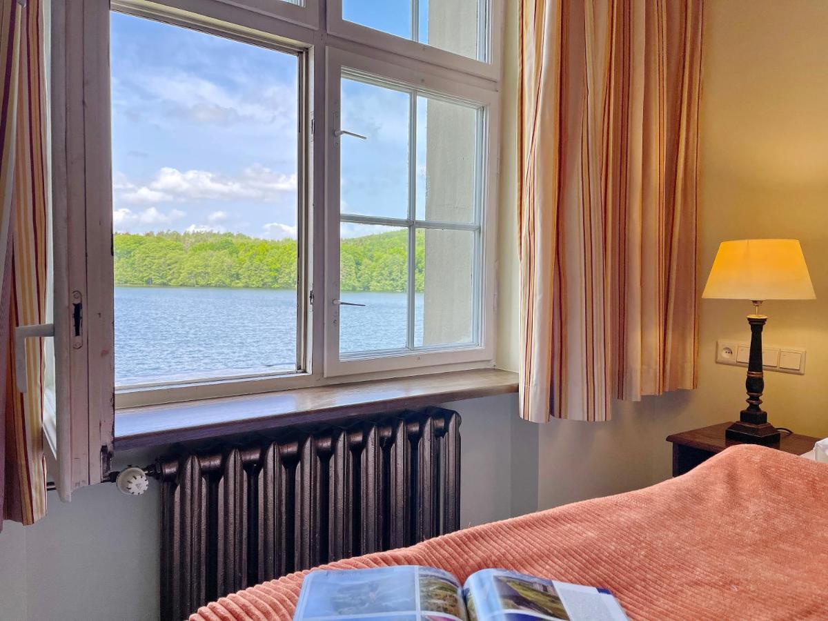 Doppelzimmer mit Seeblick