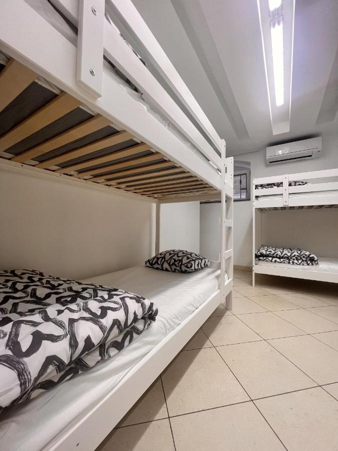 Bett im gemischten Schlafsaal mit 8 Betten
