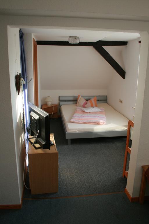 Einzelzimmer