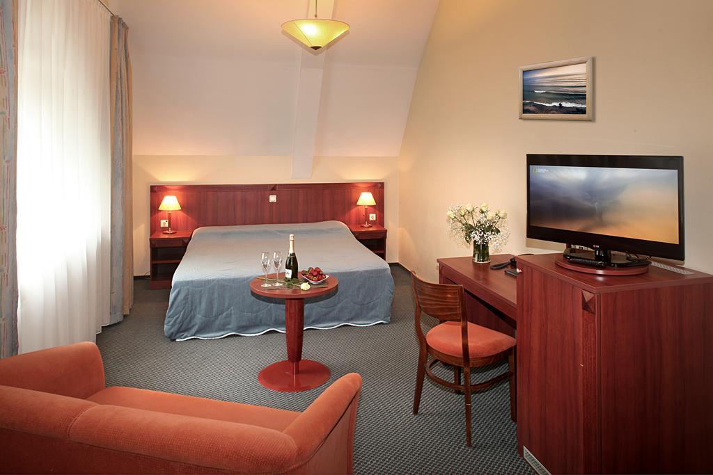 Deluxe Doppel-/Zweibettzimmer