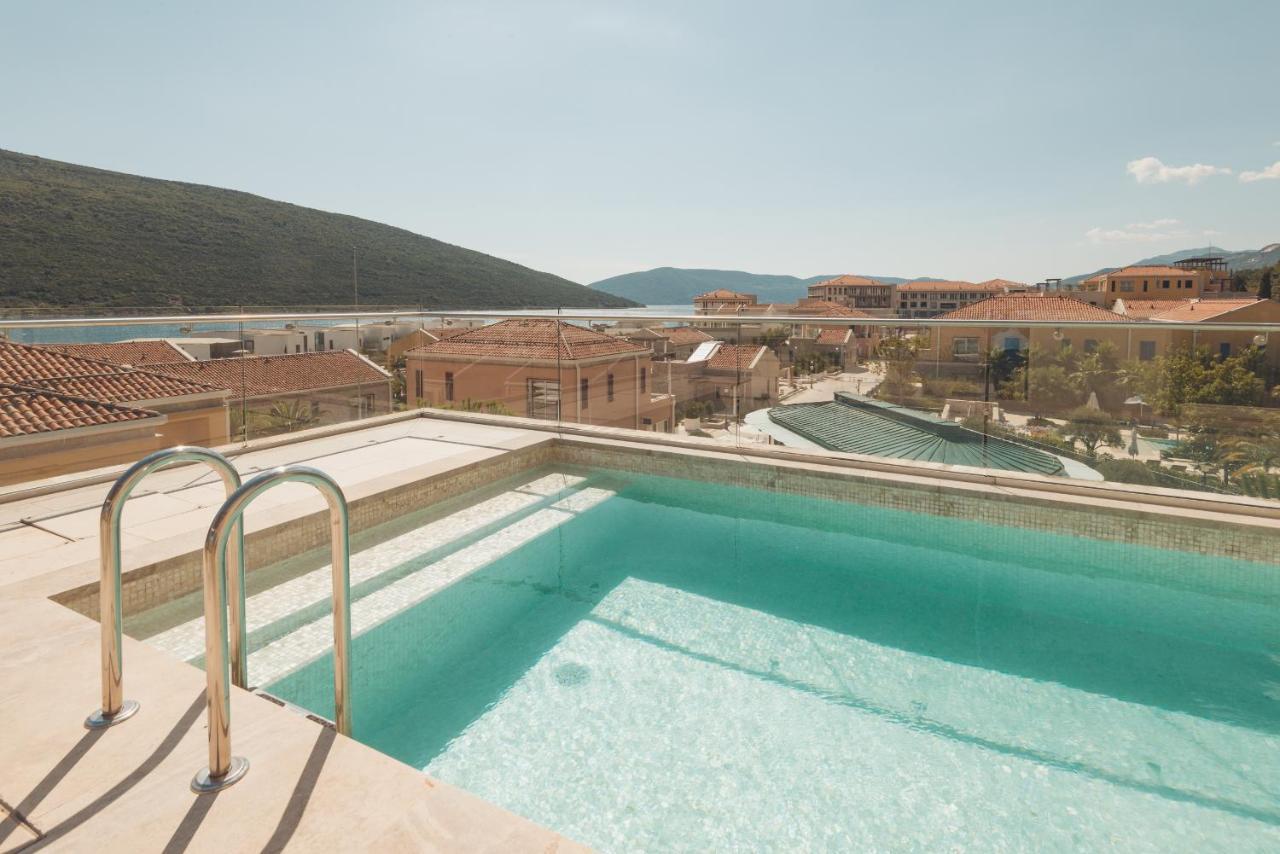 Suite Castelnuovo mit 3 Schlafzimmern und eigenem Pool