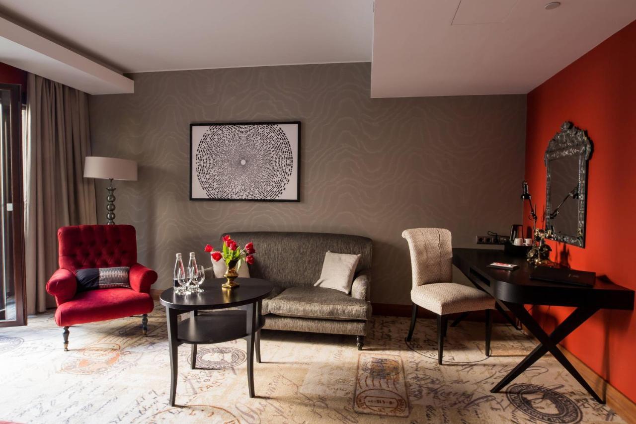 Executive Junior Suite mit Blick auf den Innenhof