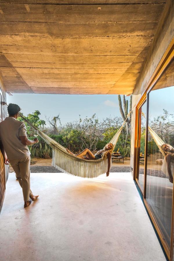 Garden Suite Hammock - 2 Queen Beds