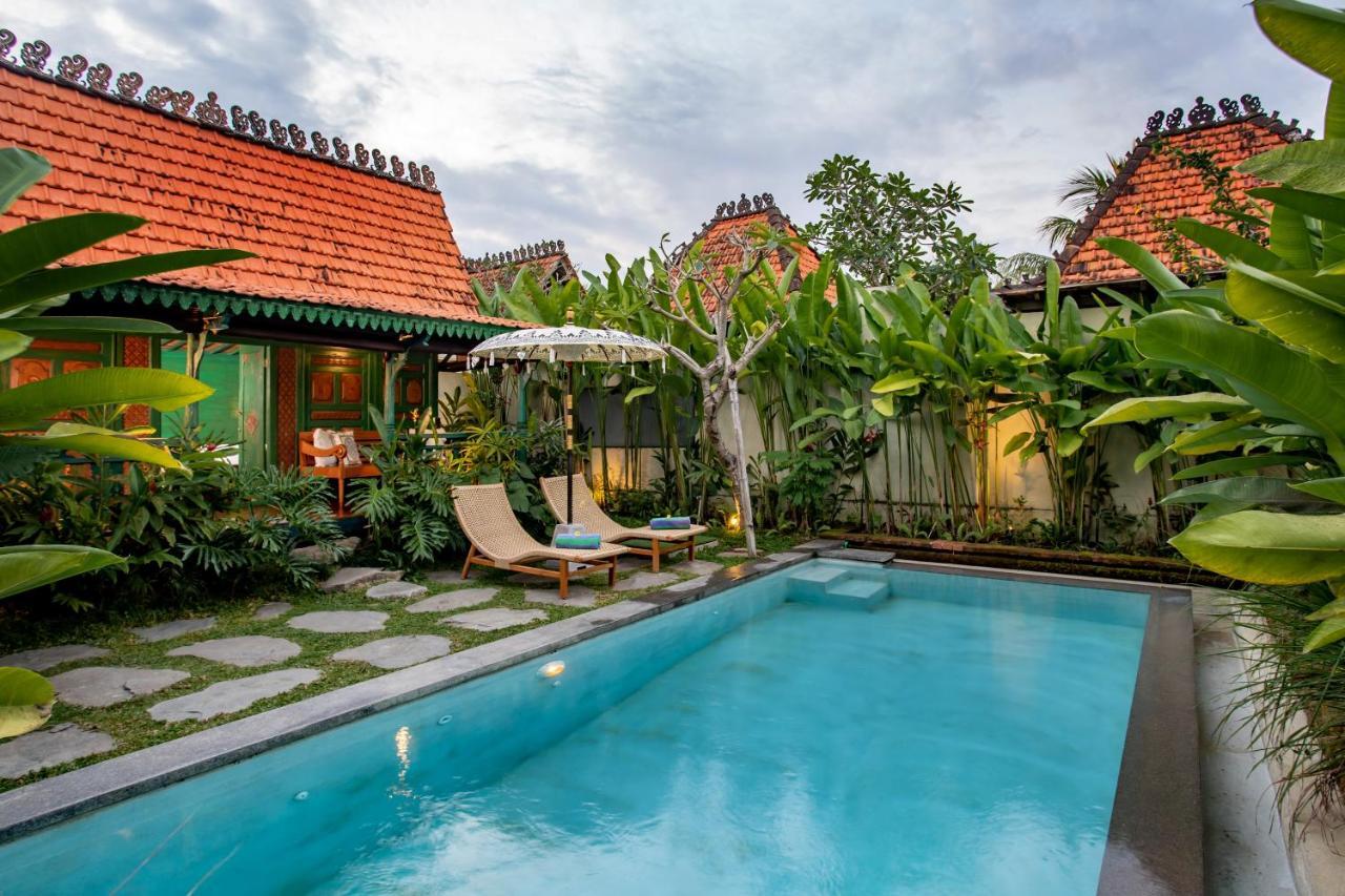Villa mit 1 Schlafzimmer, eigenem Pool und Gartenblick