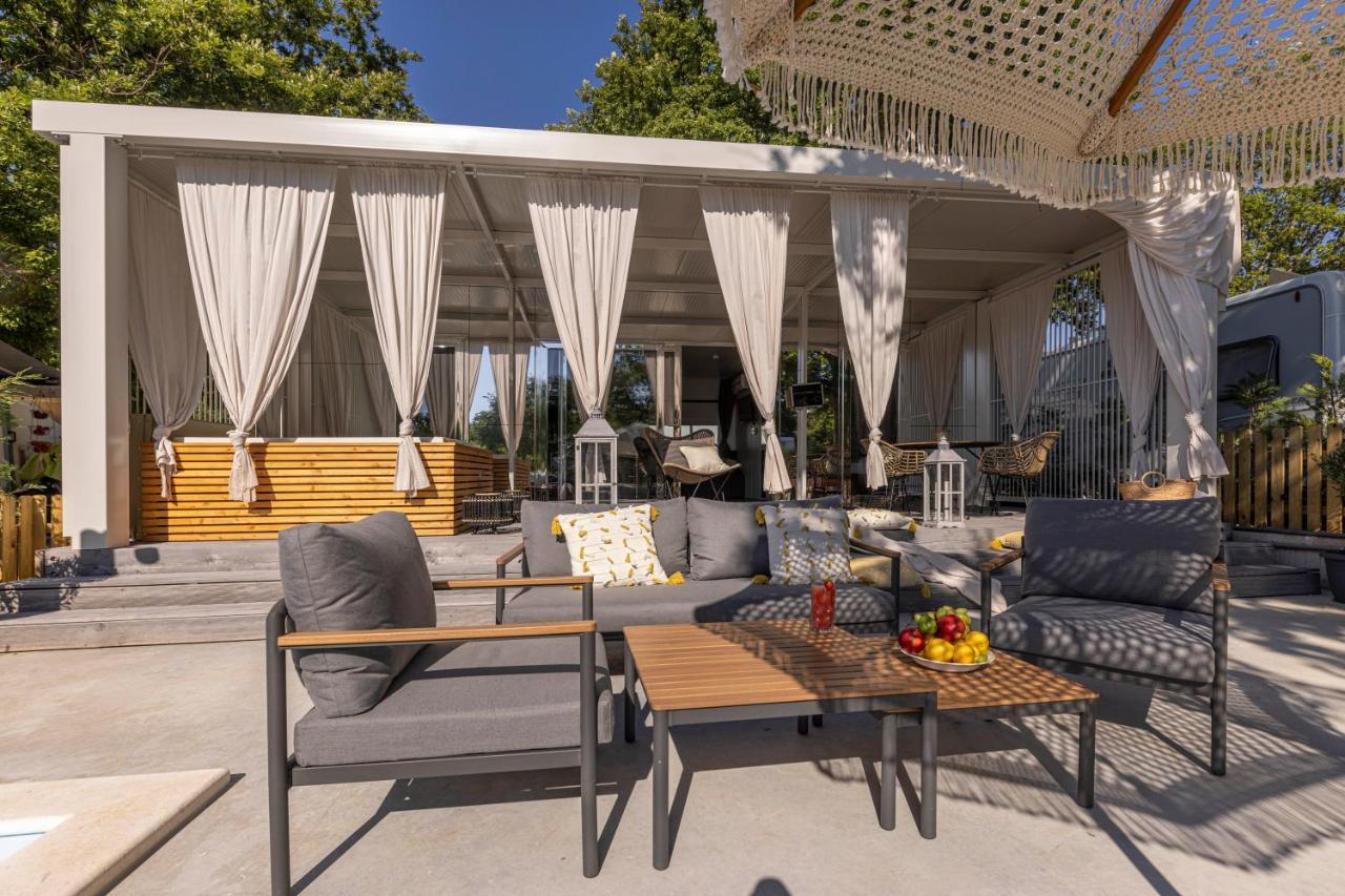 Superior Mobile Villa