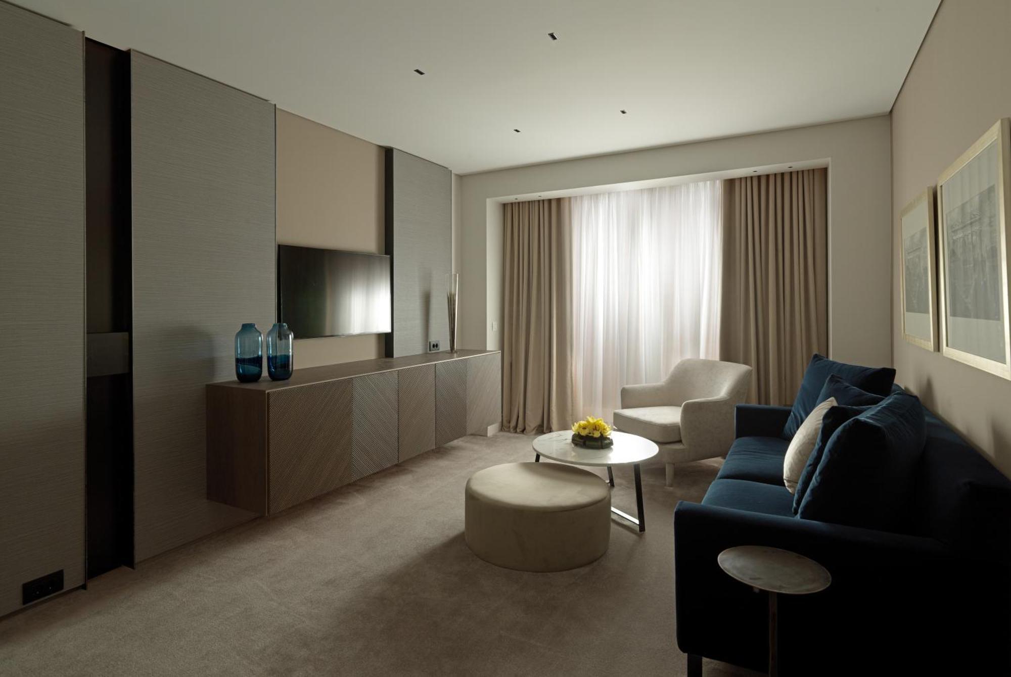 Suite mit Kingsize-Bett oder 2 Einzelbetten und Blick auf die Akropolis