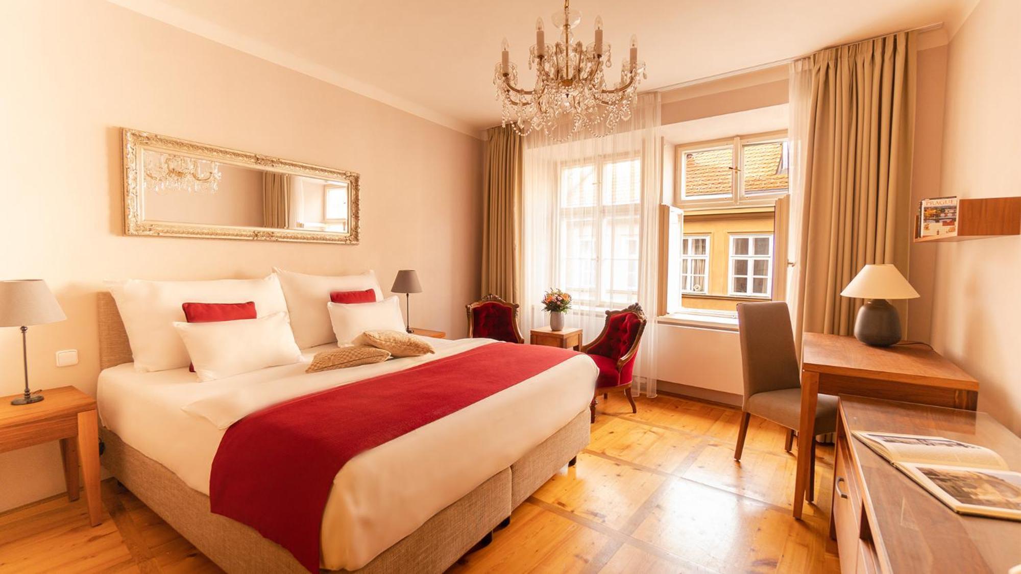 Deluxe Doppel-/Zweibettzimmer