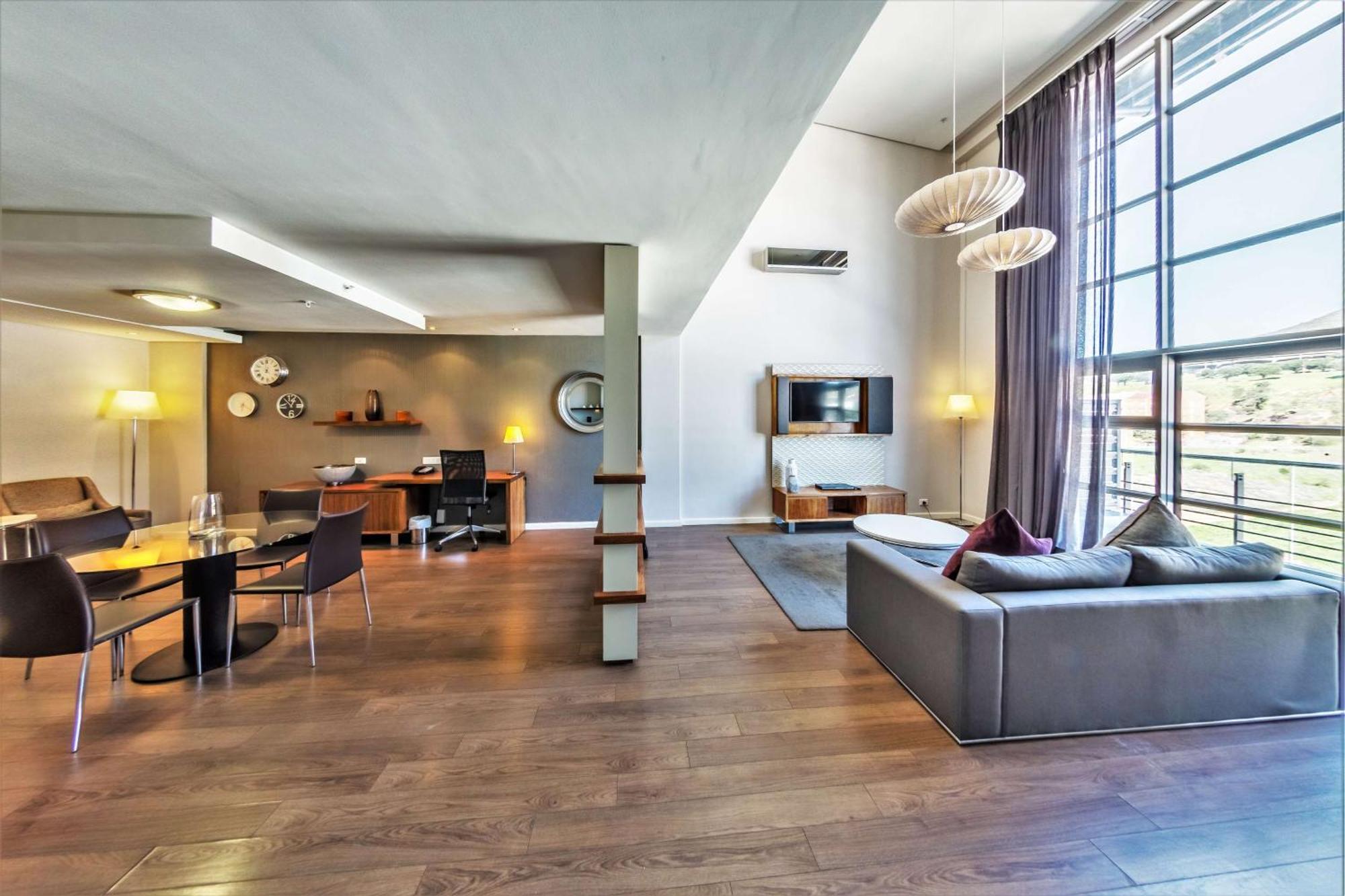 Suite mit Kingsize-Bett – Loft