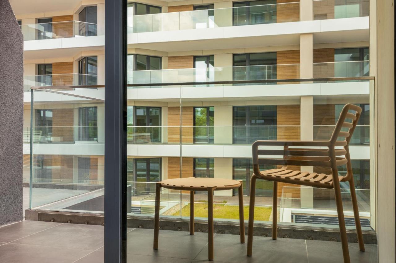 Standard Zimmer mit 1 Doppelbett und Balkon