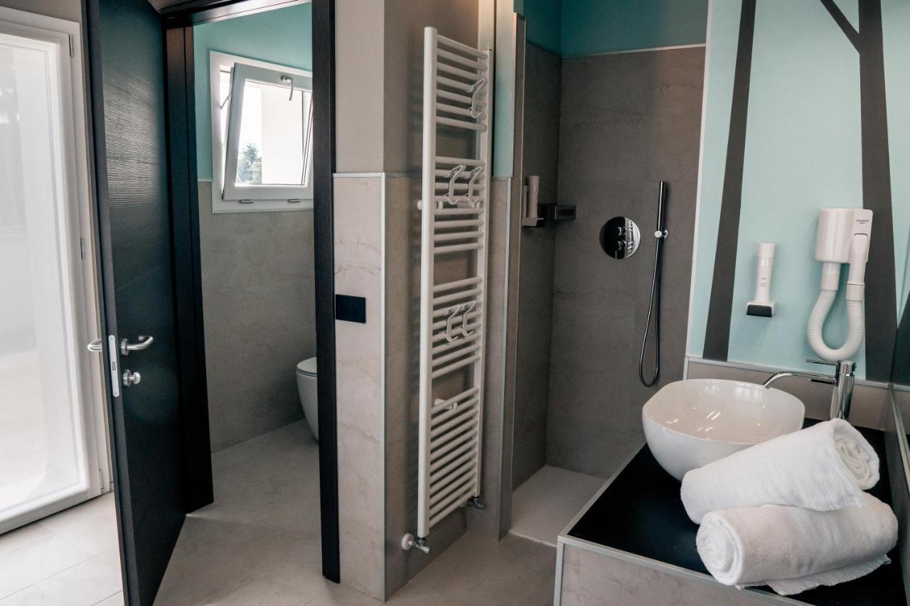 Vierbettzimmer mit Balkon